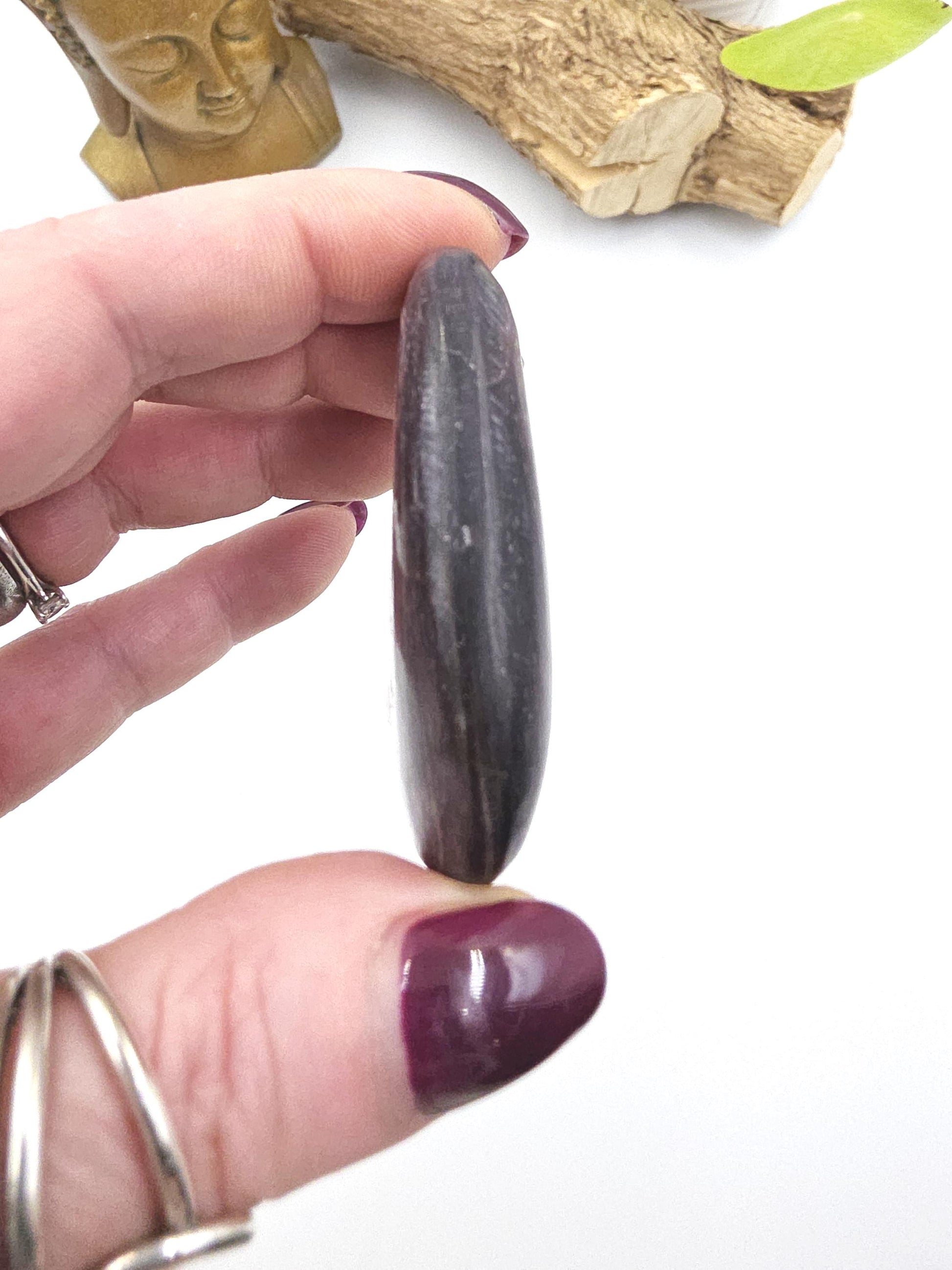 Purple Mica Palm Stone - Insight & Transformation Healing Crystal, 50g