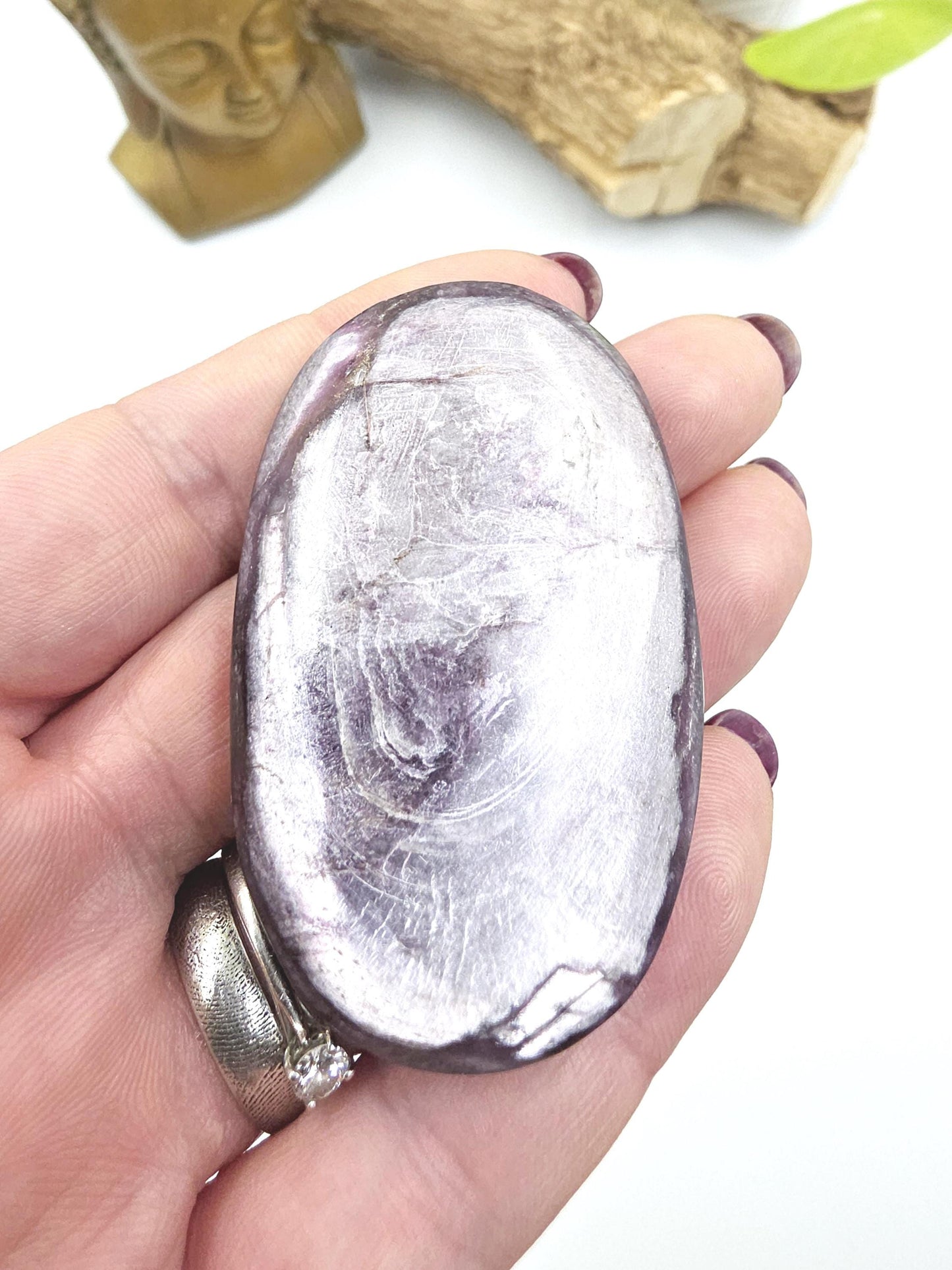 Purple Mica Palm Stone - Insight & Transformation Healing Crystal, 50g