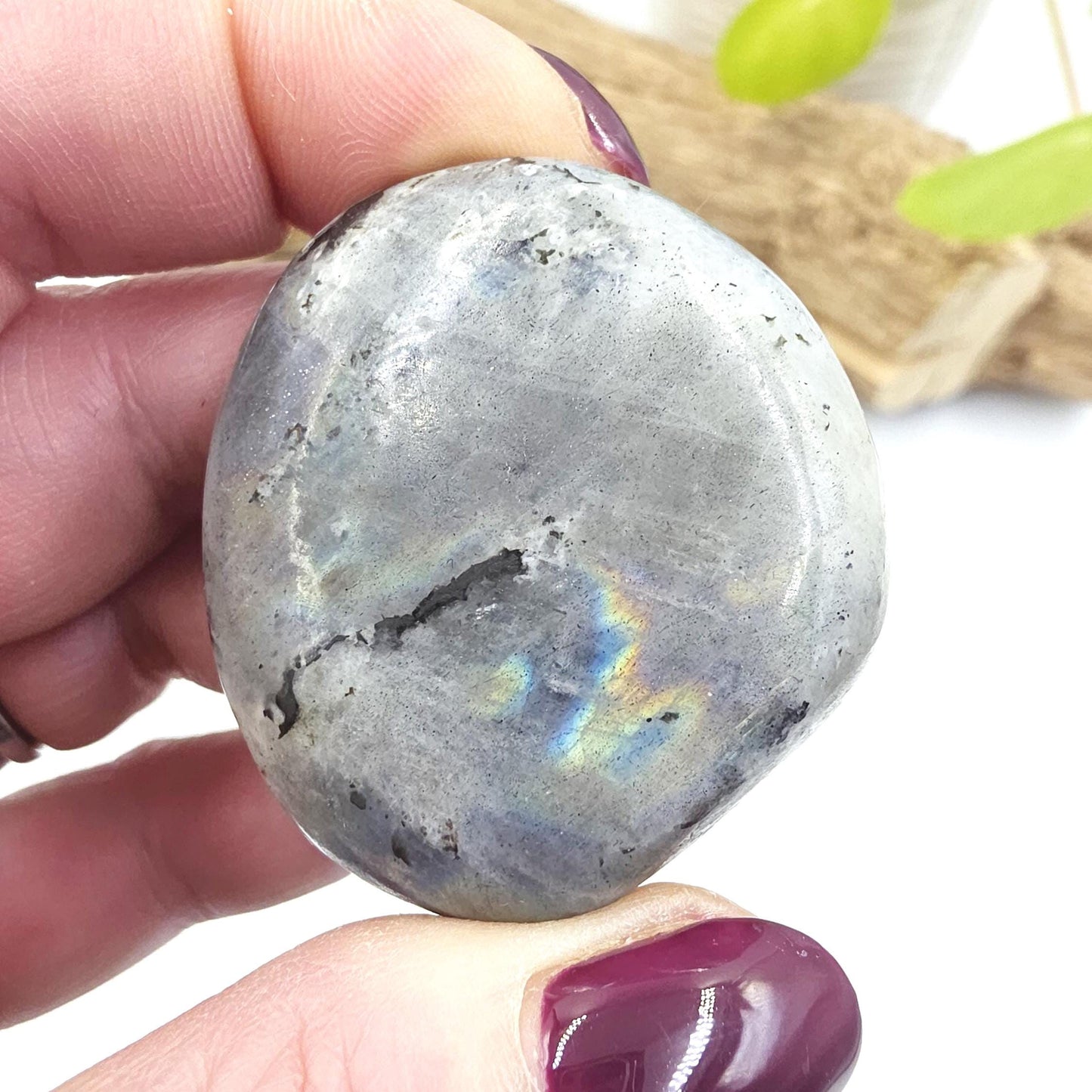 Labradorite Palm Stone – Protection, Intuition & Transformation Crystal, 60g