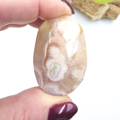 Little Flower Agate (Sakura) Palm Stone - Growth, Creativity & Emotional Healing Crystal - 40g
