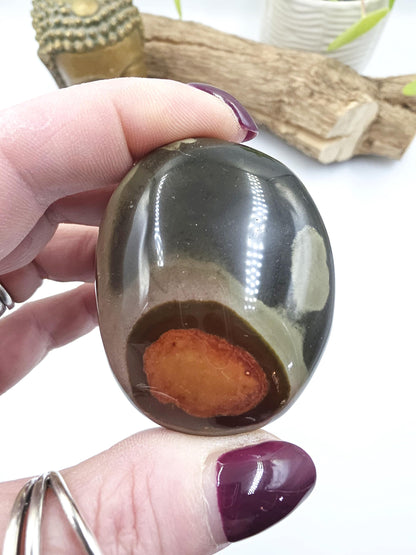 Polychrome Jasper Palm Stone – Grounding, Strength & Nurturing Energy Crystal, 80g