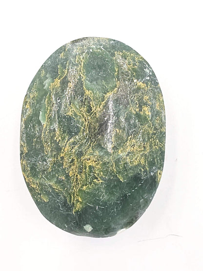 Fuchsite Palm Stone – Heart Healing, Emotional Support & Gentle Calming Crystal, 90g