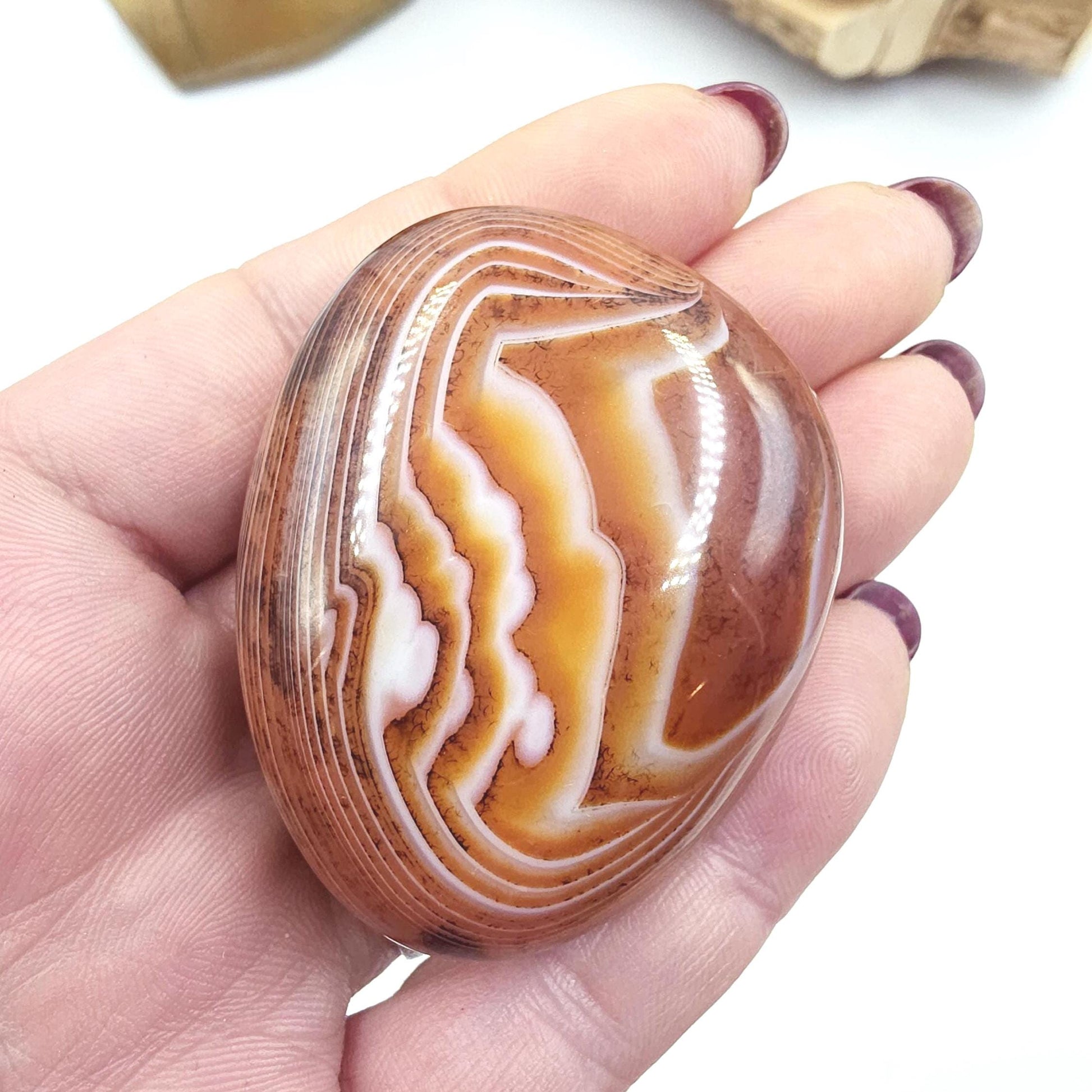 Carnelian Palm Stone - Vitality & Creative Healing Crystal - 80g