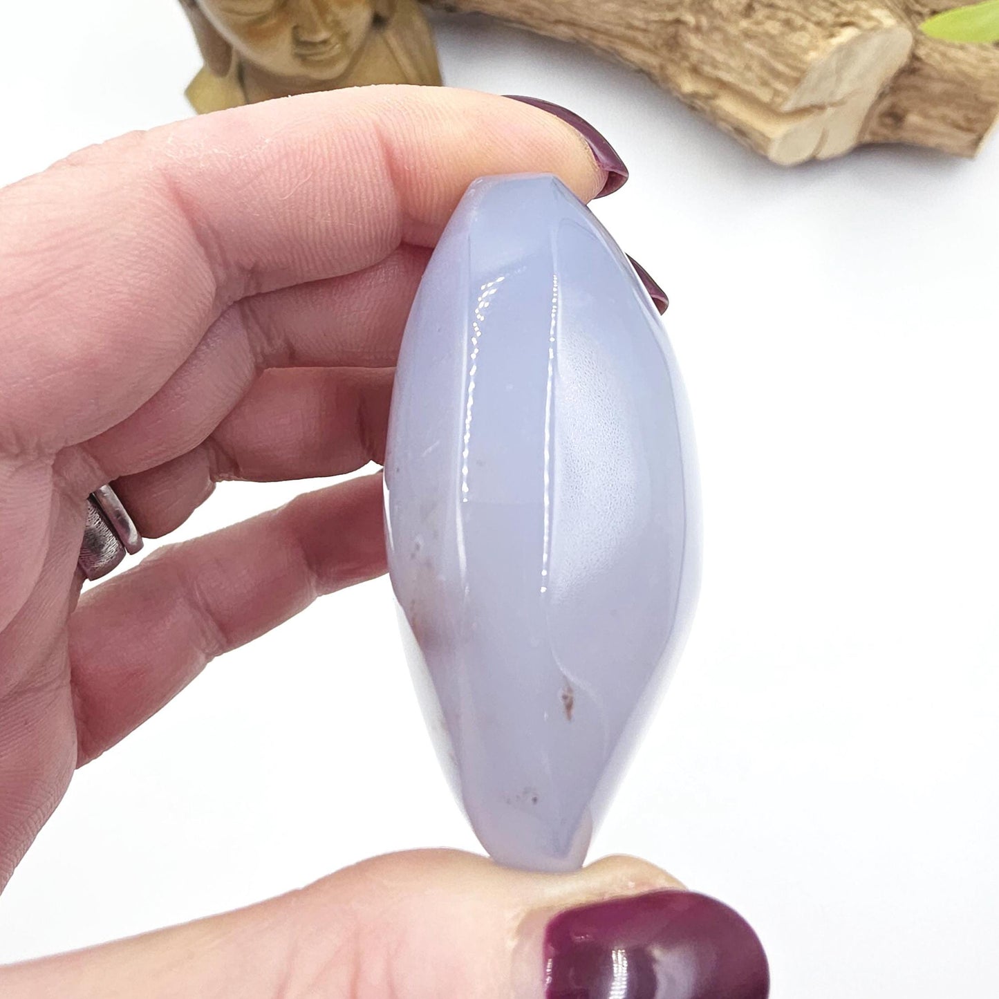 Blue Chalcedony Palm Stone - Calming & Communication Healing Crystal, 95g
