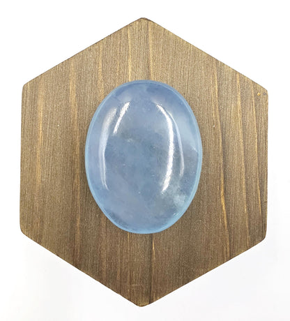 High Grade Aquamarine Palm Stone – Calm, Courage & Emotional Clarity Crystal, 40g