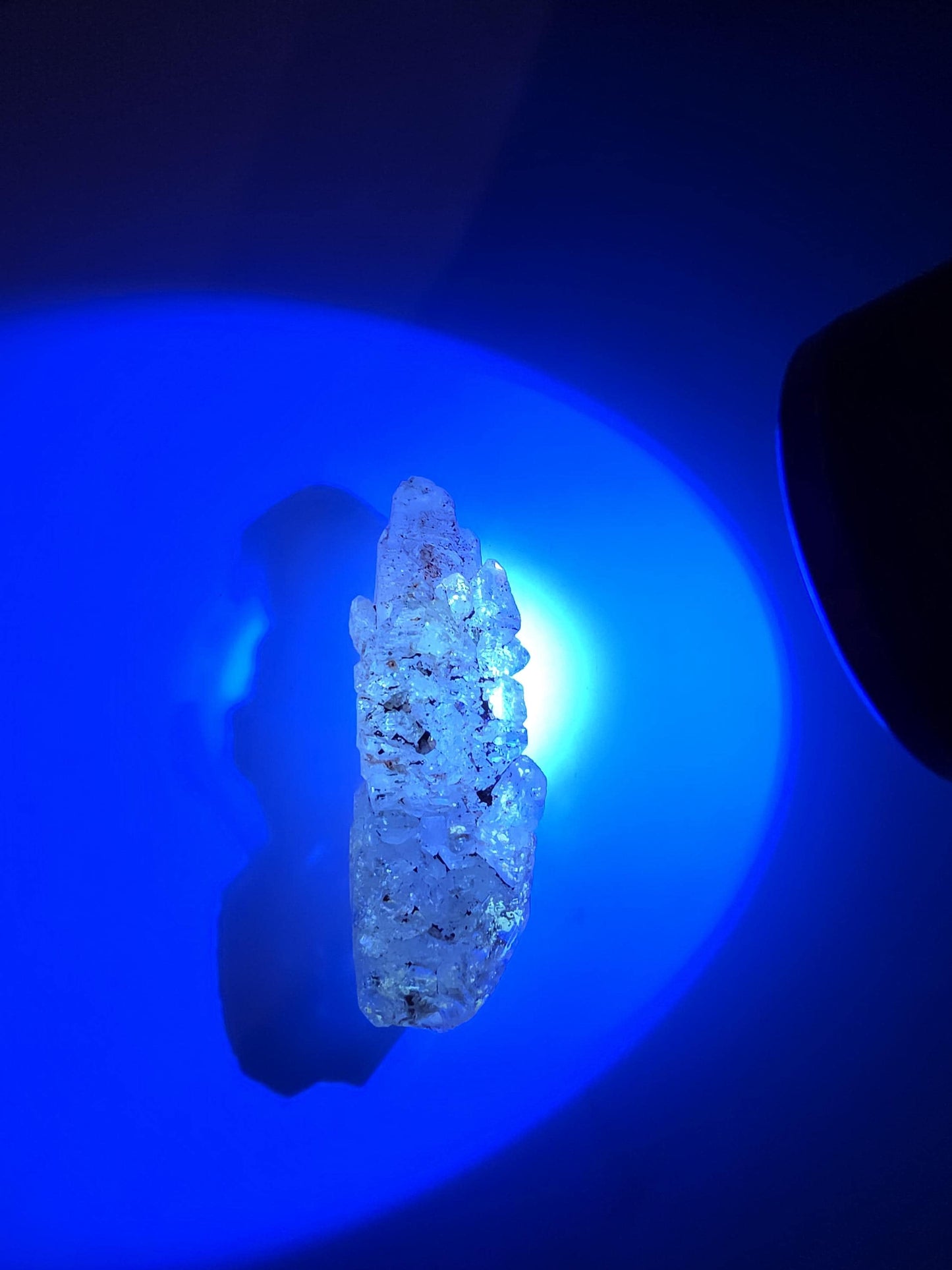 Petroleum Quartz Enhydro Specimen (UV Reactive) – Rare Earth Energy & Natural Oil Inclusion Crystal, 55g