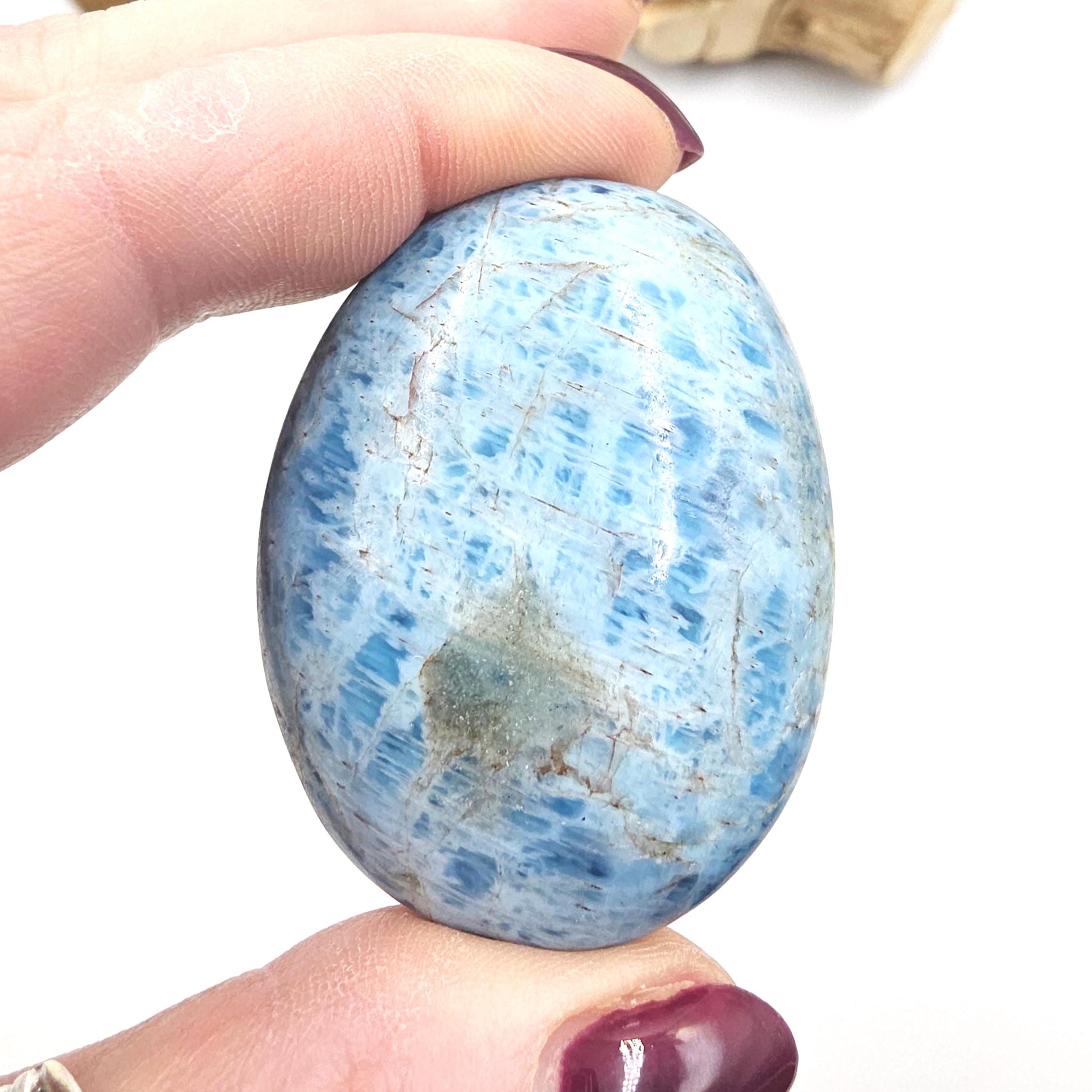 Flashy Blue Apatite Palm Stone - Motivation & Focus Healing Crystal - 75g
