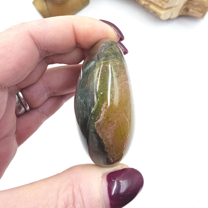 Large Round Ocean Jasper Palm Stone – Emotional Balance, Nurturing & Earth–Ocean Healing Crystal, 120g