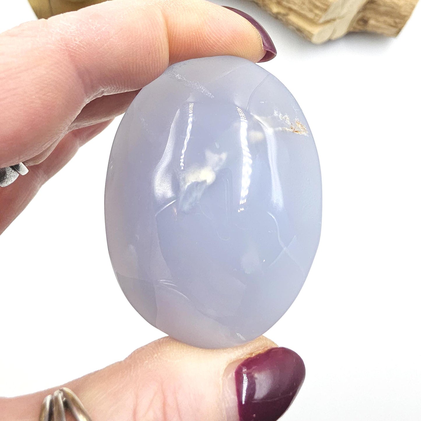 Blue Chalcedony Palm Stone - Calming & Communication Healing Crystal, 85g