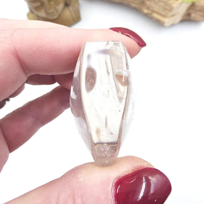 High Grade Clear Quartz Heart Carving with rainbows – Clarity, Energy Amplification & Healing Crystal, 60g