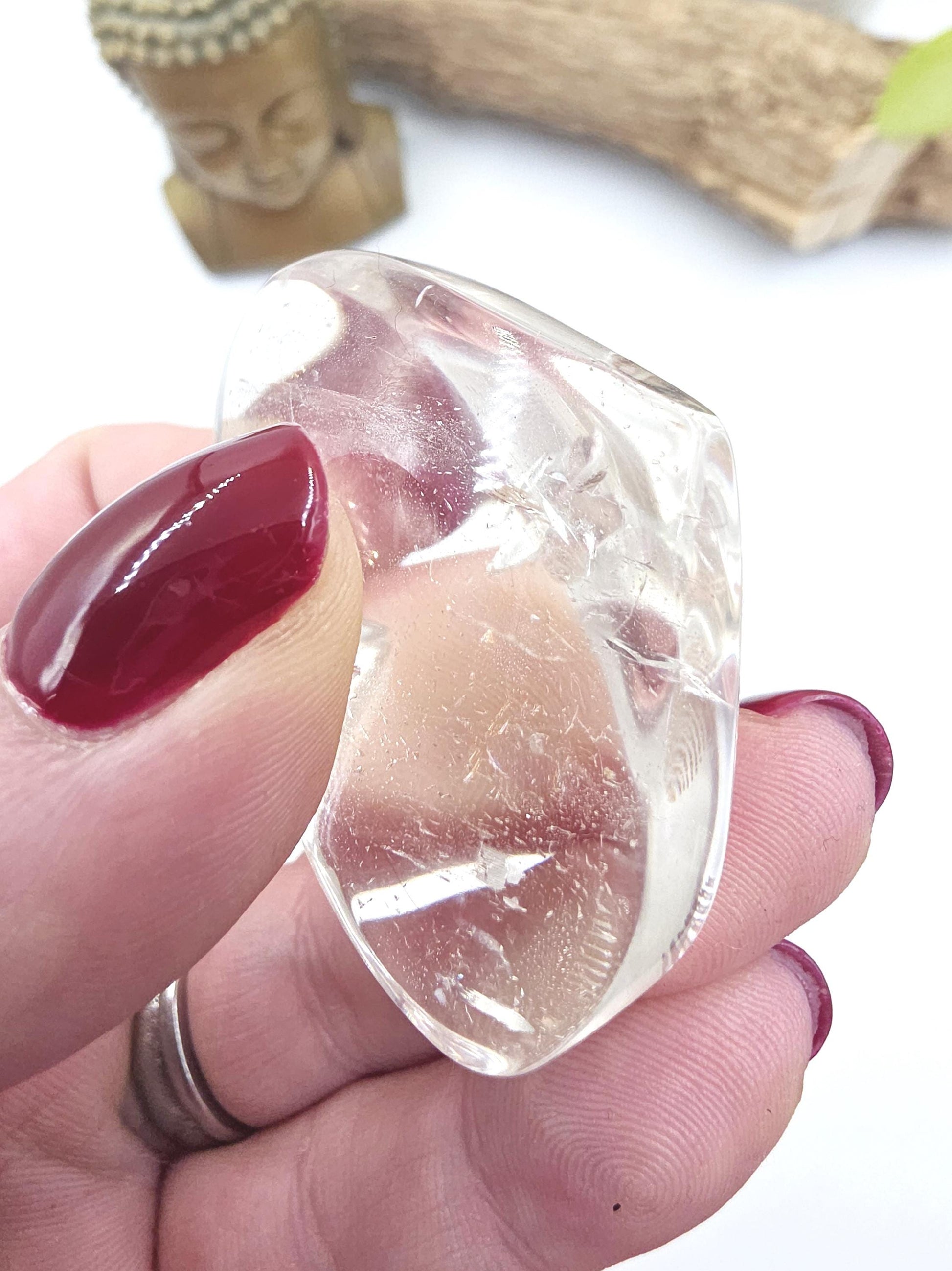 High Grade Clear Quartz Heart Carving with rainbows – Clarity, Energy Amplification & Healing Crystal, 60g