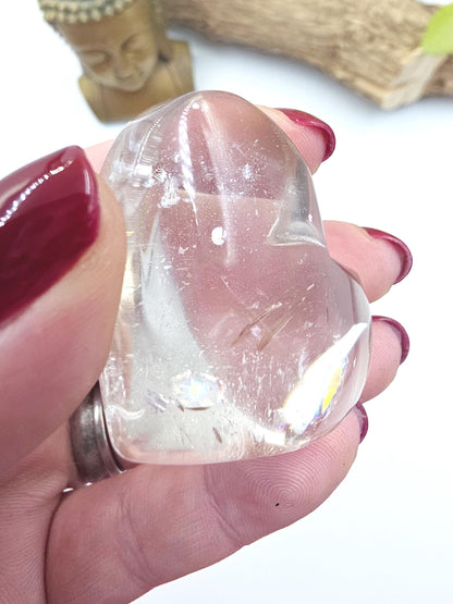 High Grade Clear Quartz Heart Carving with rainbows – Clarity, Energy Amplification & Healing Crystal, 60g