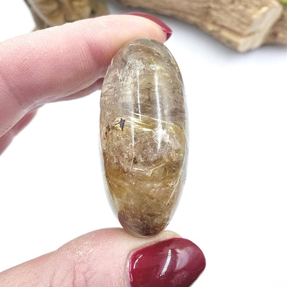 Golden Rutile Palm Stone – Manifestation, Clarity & High-Vibration Energy Crystal, 65g