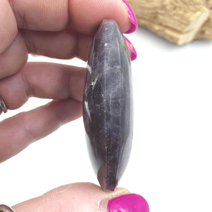 Cordierite (Iolite) Palm Stone – Intuition, Insight & Third Eye Chakra Crystal, 50g
