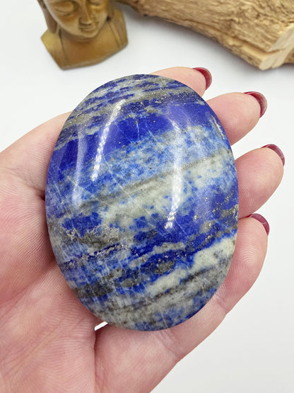 Large Lapis Lazuli Palm Stone - Wisdom & Truth Third Eye Chakra Crystal - 110g