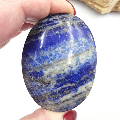 Large Lapis Lazuli Palm Stone - Wisdom & Truth Third Eye Chakra Crystal - 110g