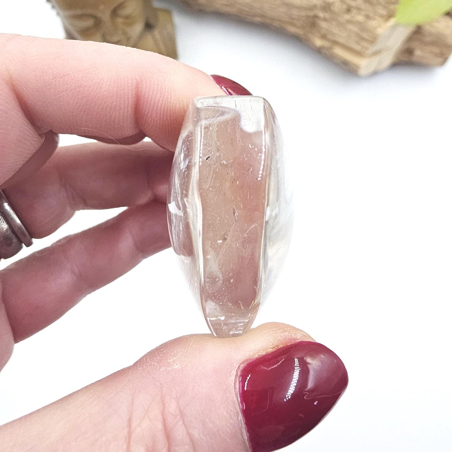 High Grade Clear Quartz Heart Carving with rainbows – Clarity, Energy Amplification & Healing Crystal, 60g