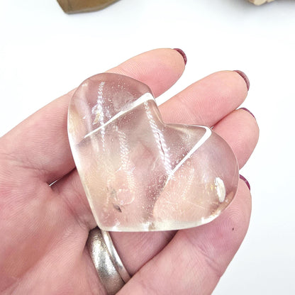 High Grade Clear Quartz Heart Carving with rainbows – Clarity, Energy Amplification & Healing Crystal, 60g