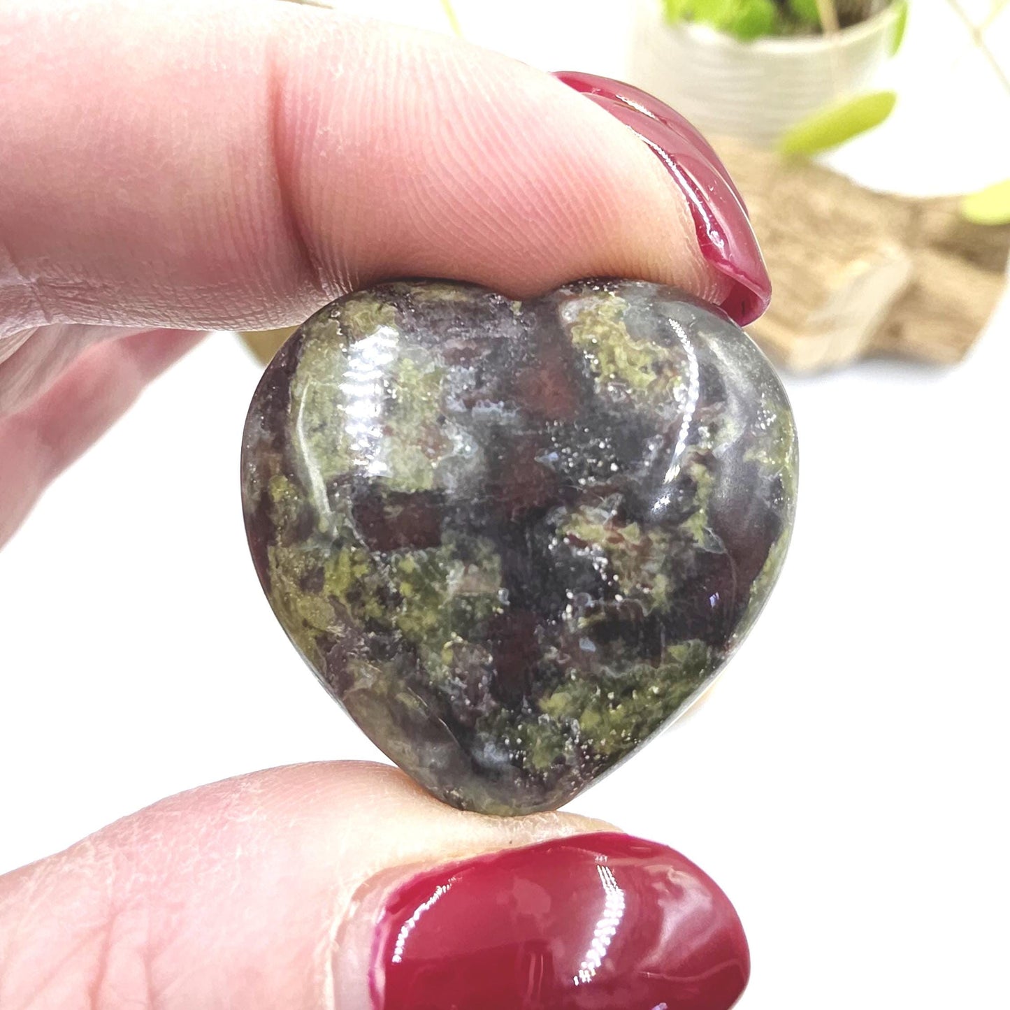 Dragon’s Blood Crystal Hearts – Strength, Courage & Heart Chakra Crystal, 30mm