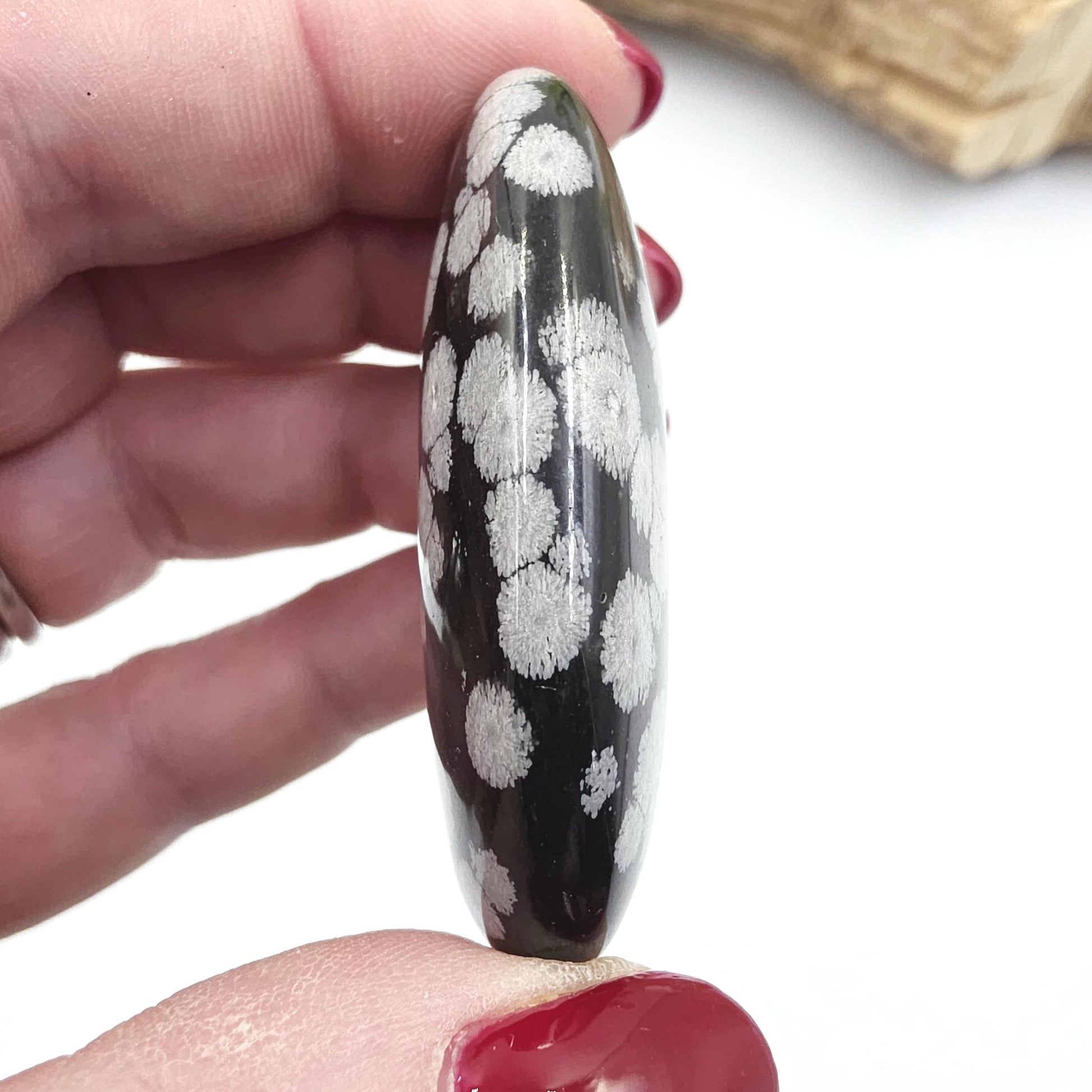 Snowflake Obsidian Palm Stone – Grounding, Protection & Emotional Balance Crystal, 40g