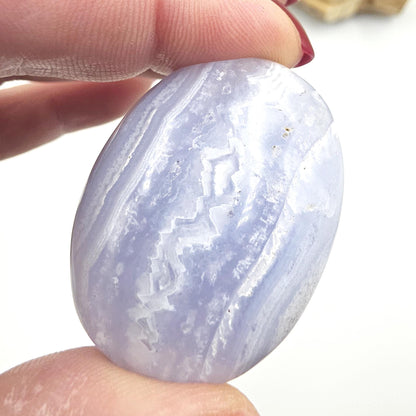 Blue Lace Agate Palm Stone – Calm, Communication & Throat Chakra Crystal, 30g