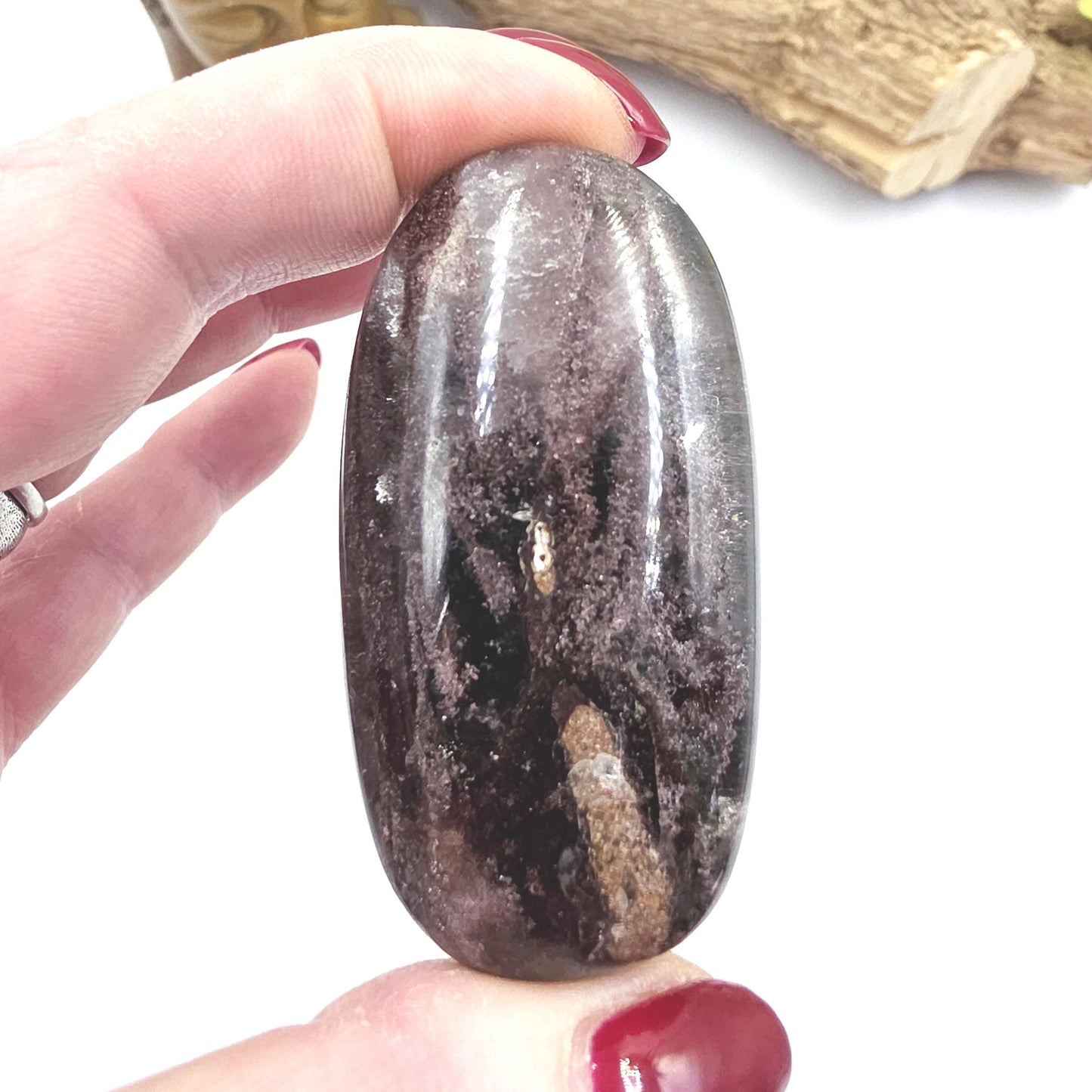 High Grade Thousand Layer Garden Quartz (Lodolite) Palm Stone – Spiritual Growth & Energy Amplification Crystal, 70g