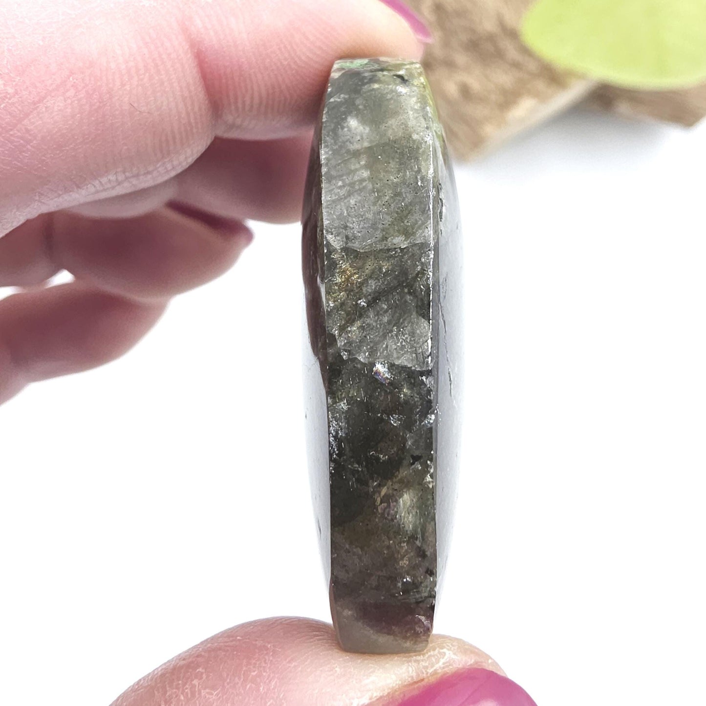 Little High Grade Labradorite Palm Stone – Protection, Intuition & Transformation Crystal, 40g