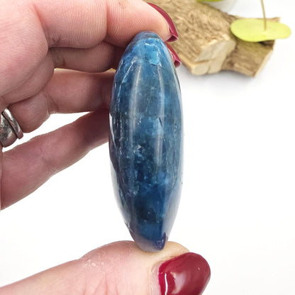 High Grade Shimmery Blue Apatite Palm Stone - Motivation & Focus Healing Crystal - 105g
