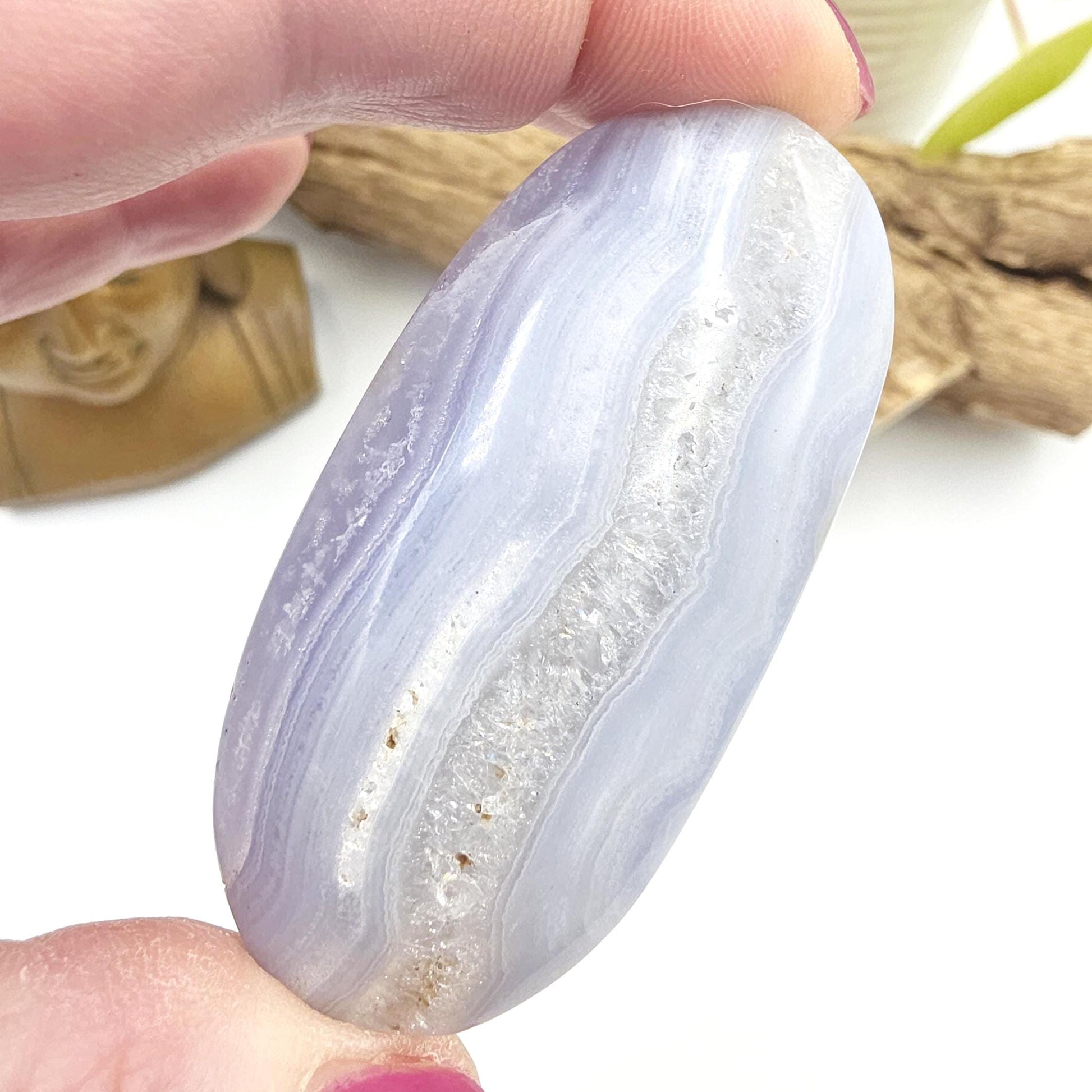 Blue Lace Agate Palm Stone – Calm, Communication & Throat Chakra Crystal, 60g