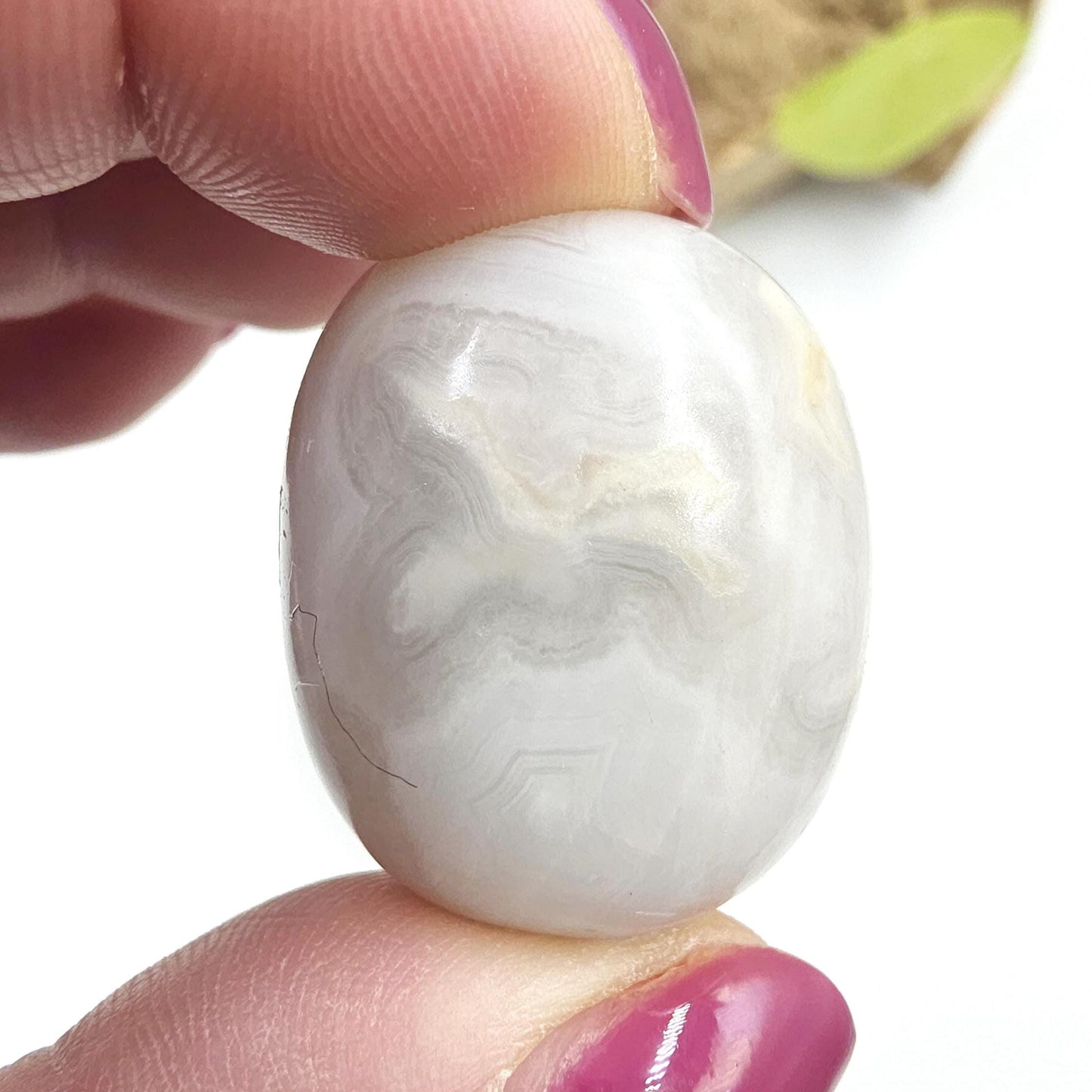 White Agate Tumble Stones – Calm, Emotional Balance & Healing Crystal, 2-3cm