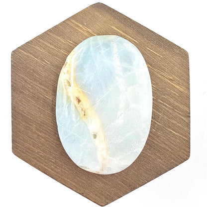 Caribbean Calcite Palm Stone – Calm, Intuition & Soothing Energy Crystal, 55g