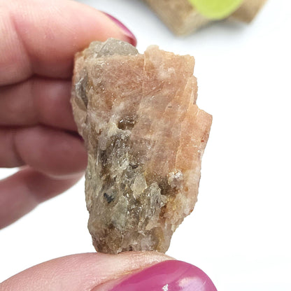 Raw Sunstone Specimen – Joy, Confidence & Sacral Chakra Crystal, 50g