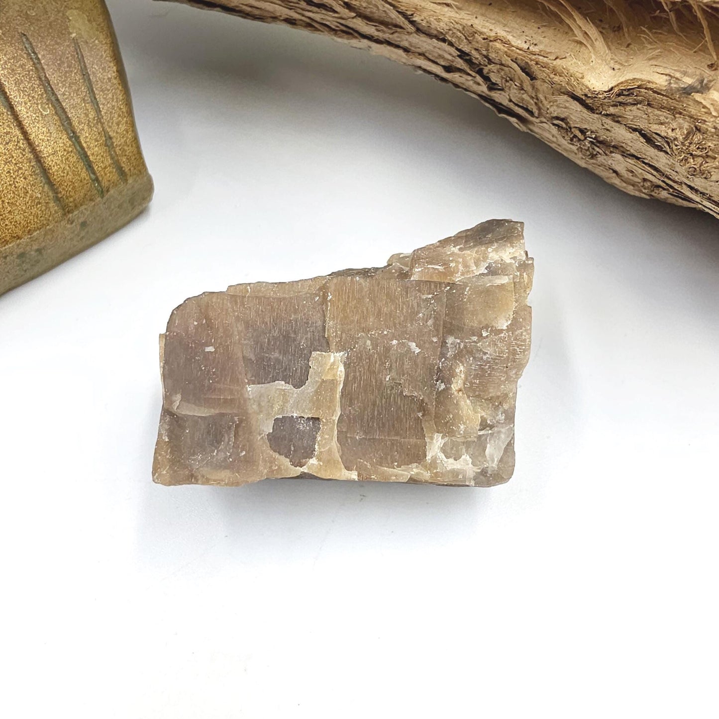 Raw Skeletal Moonstone Specimen – Intuition, Feminine Energy & Lunar Wisdom Crystal, 60g
