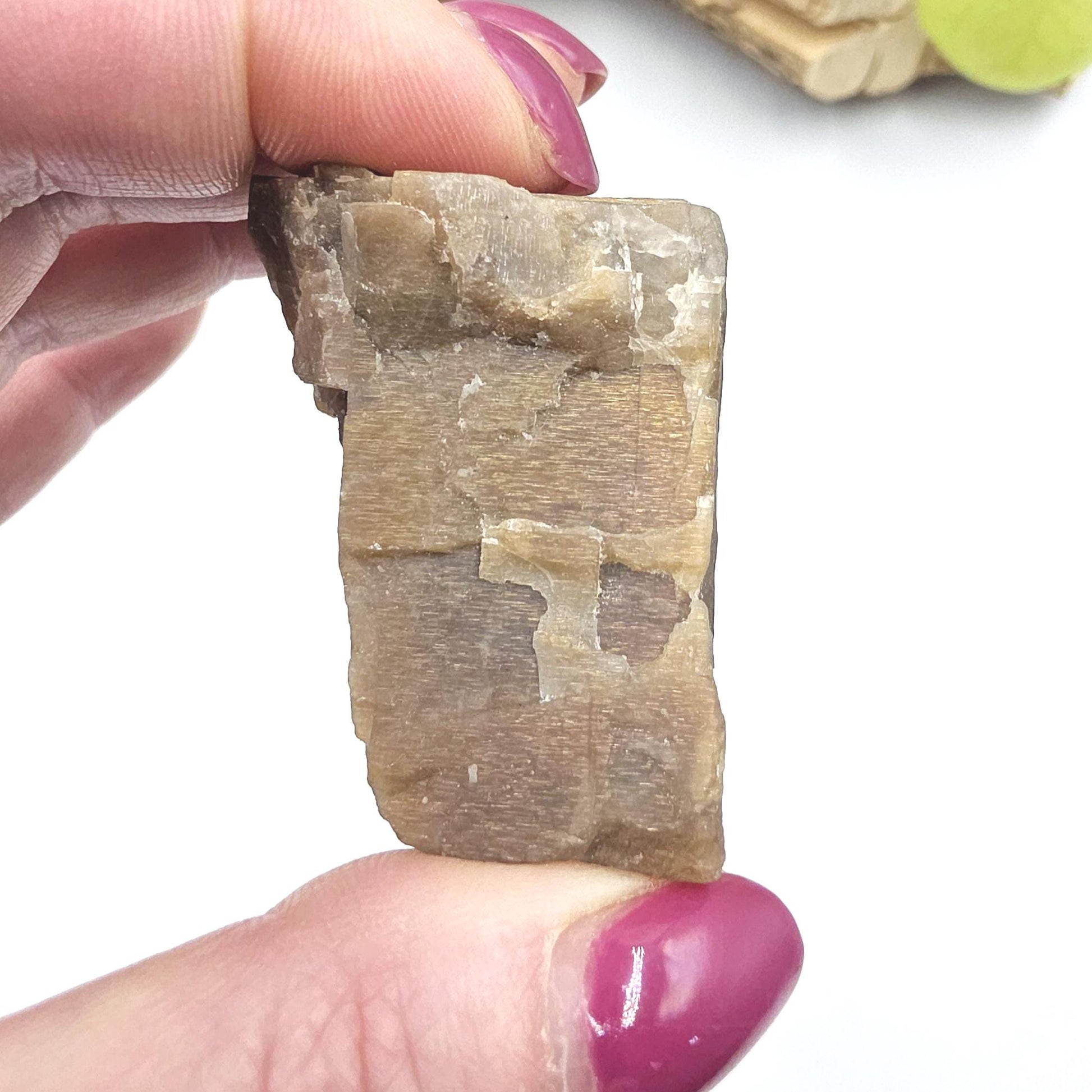 Raw Skeletal Moonstone Specimen – Intuition, Feminine Energy & Lunar Wisdom Crystal, 60g