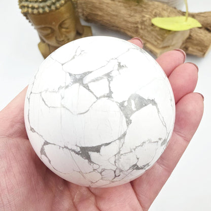 Howlite Sphere – Calm, Stress Relief & Peaceful Sleep Crystal Ball, 67mm