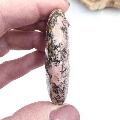 Rhodonite Palm Stone – Emotional Healing, Compassion & Grounded Heart Support Crystal, 60g