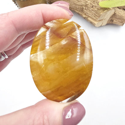 Golden Healer Palm Stone – Deep Healing & Spiritual Balance Crystal, 75g