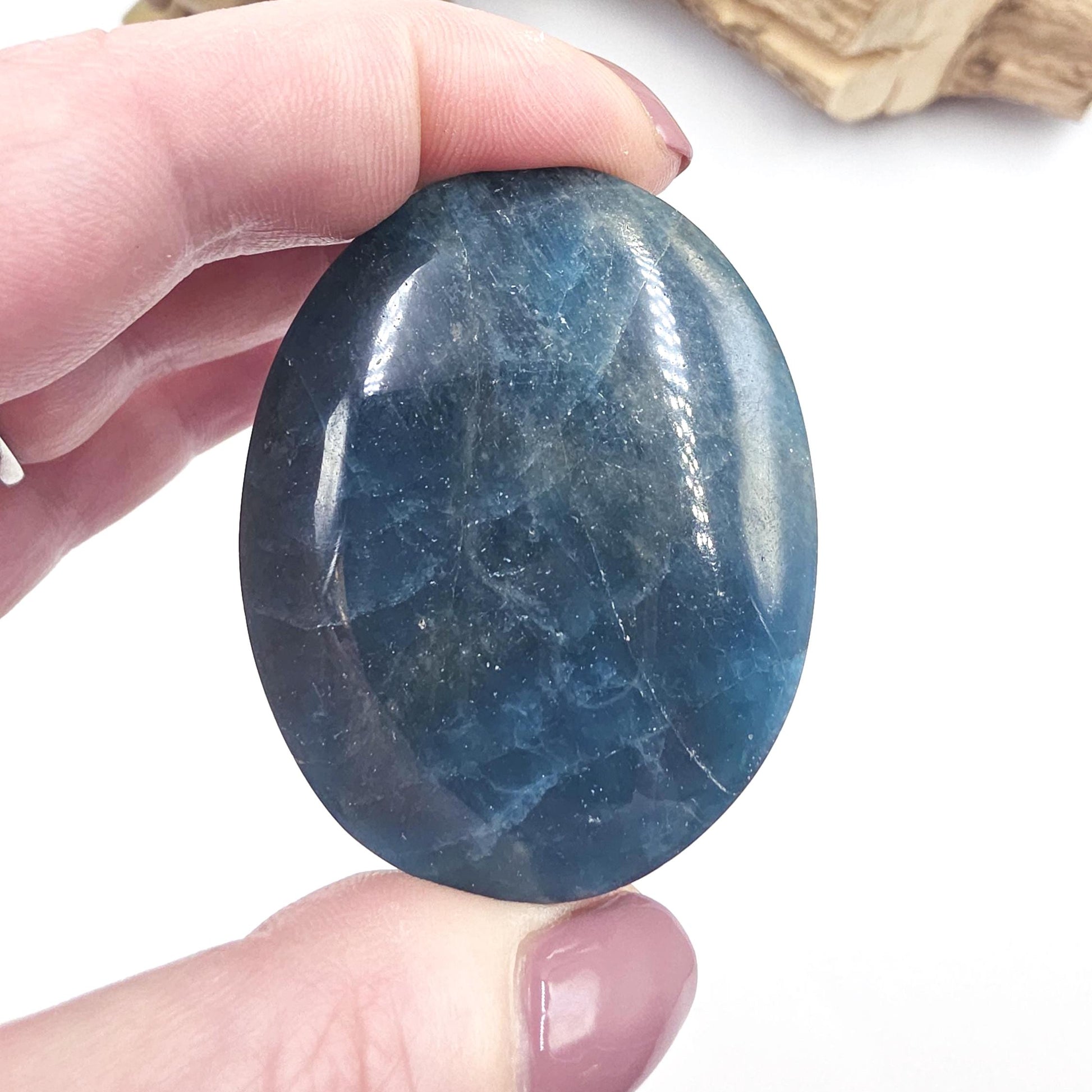 Blue Apatite Palm Stone – Motivation, Clarity & Throat Chakra Crystal, 60g