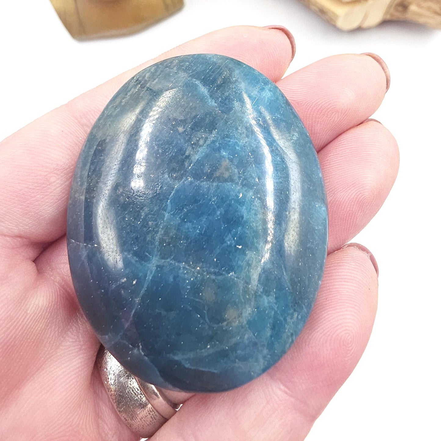 Blue Apatite Palm Stone – Motivation, Clarity & Throat Chakra Crystal, 60g