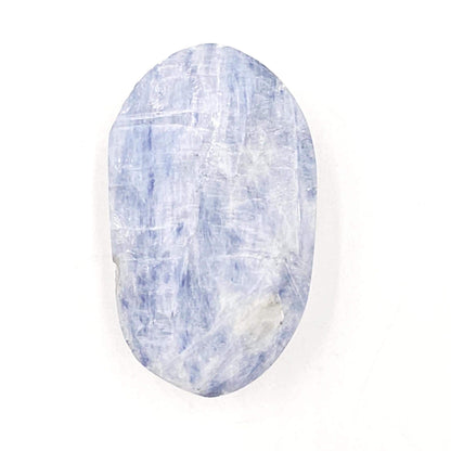 Kyanite Palm Stone – Energy Alignment, Calm & Throat Chakra Crystal, 65g