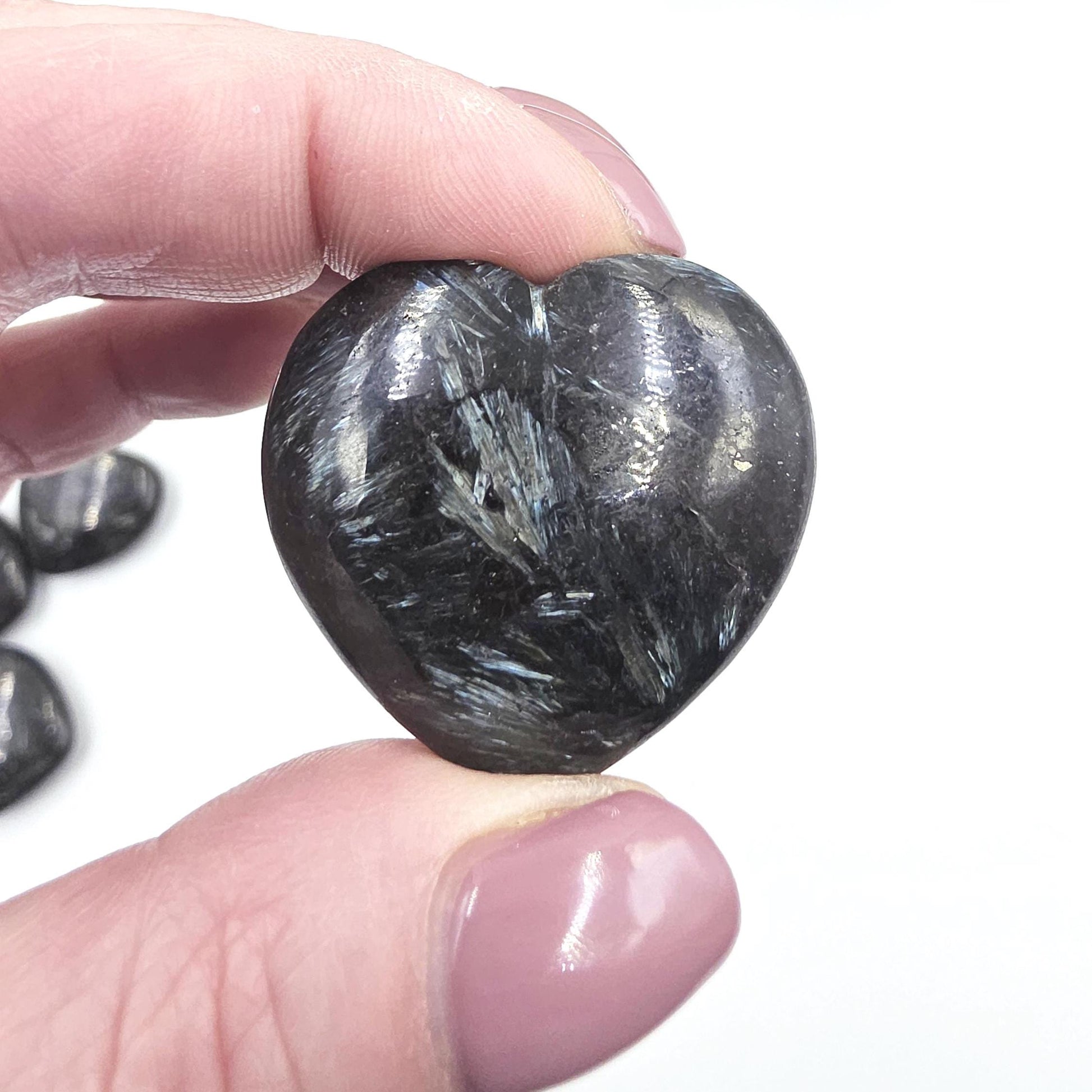 Astrophyllite Crystal Hearts – Transformation, Insight & Crown Chakra Crystal, 3.5cm