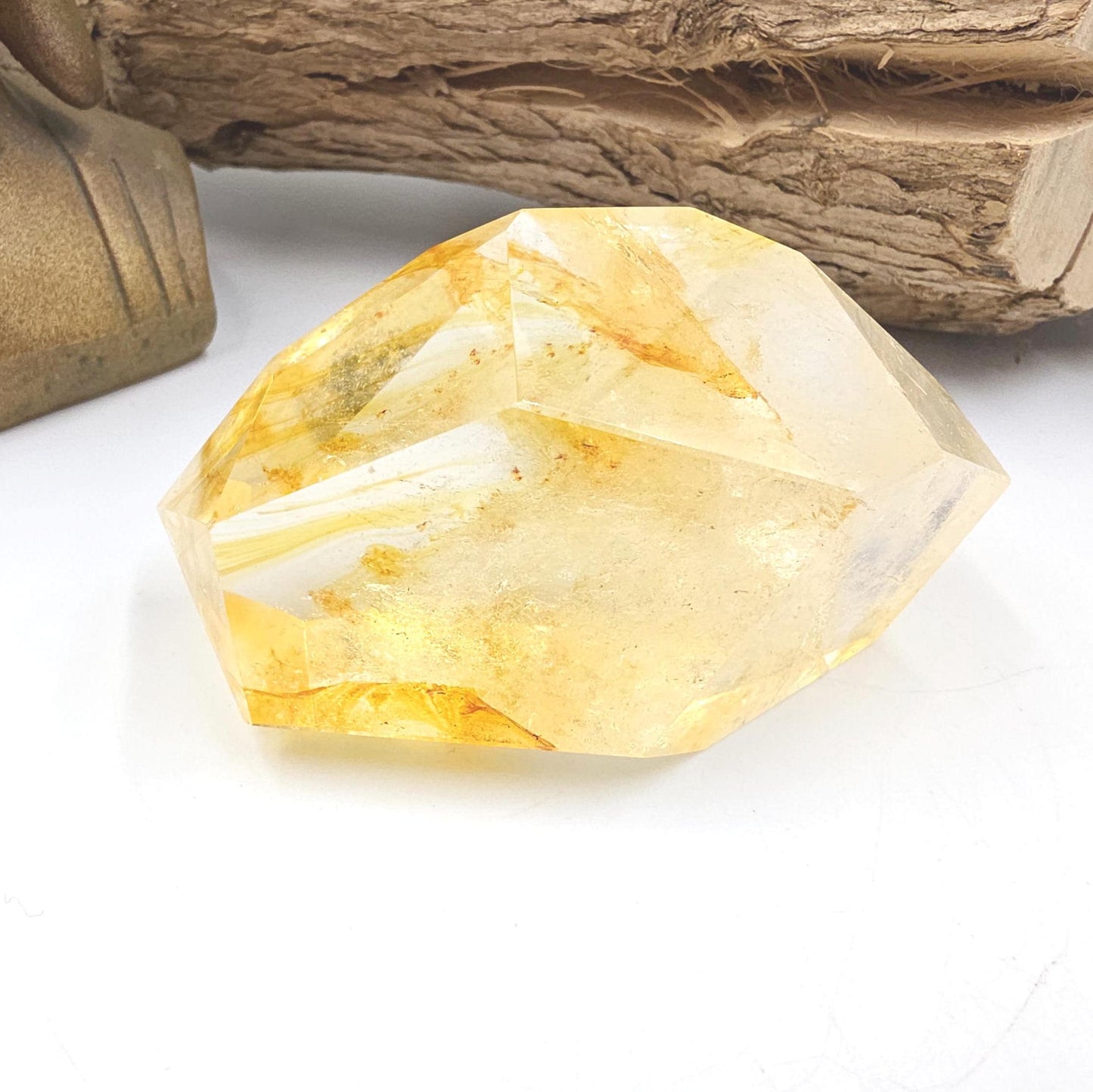 Madagascan Golden Healer Freeform with rainbow flashes – Deep Healing, Energy Amplification & Spiritual Balance Crystal, 320g