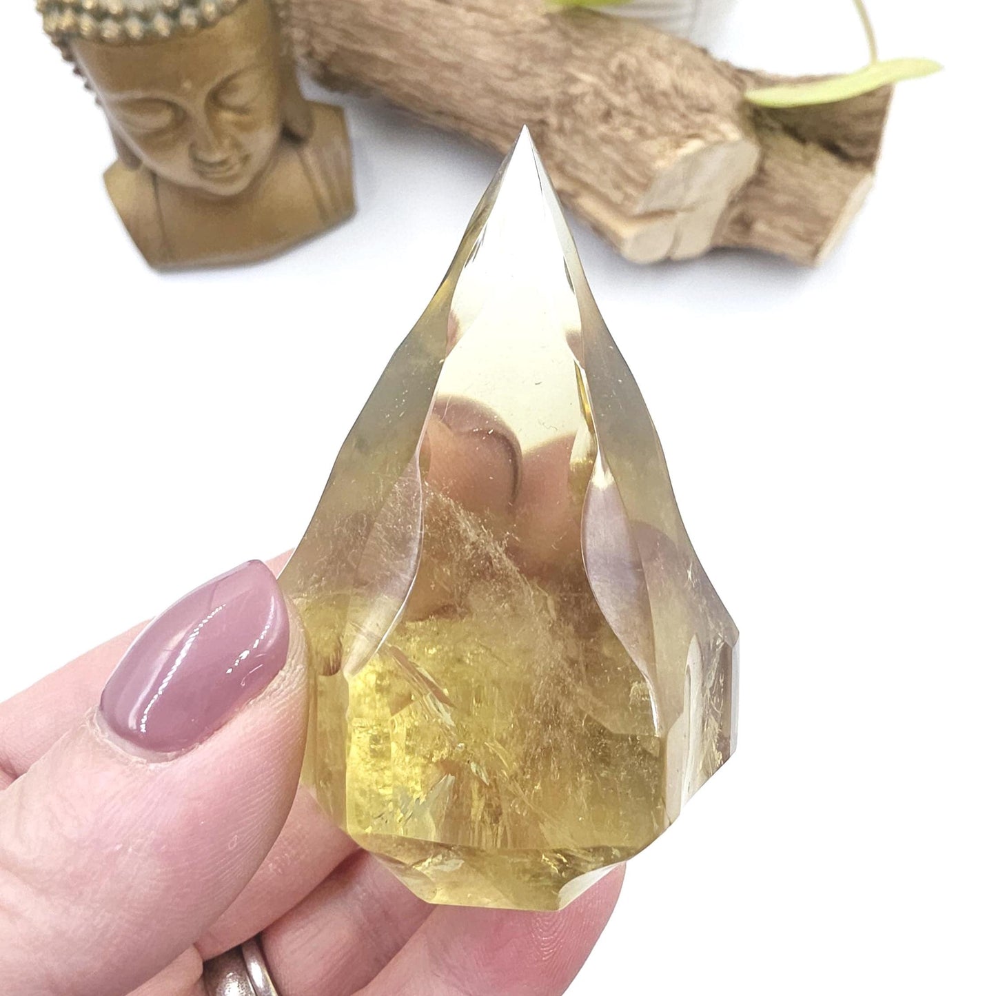 Faceted Clear Quartz Diamond – Energy Amplification, Clarity & Healing Crystal, 130g