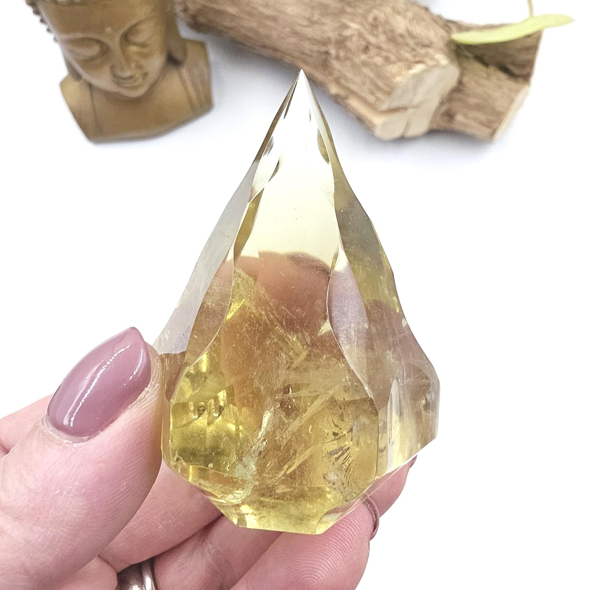 Faceted Clear Quartz Diamond – Energy Amplification, Clarity & Healing Crystal, 130g