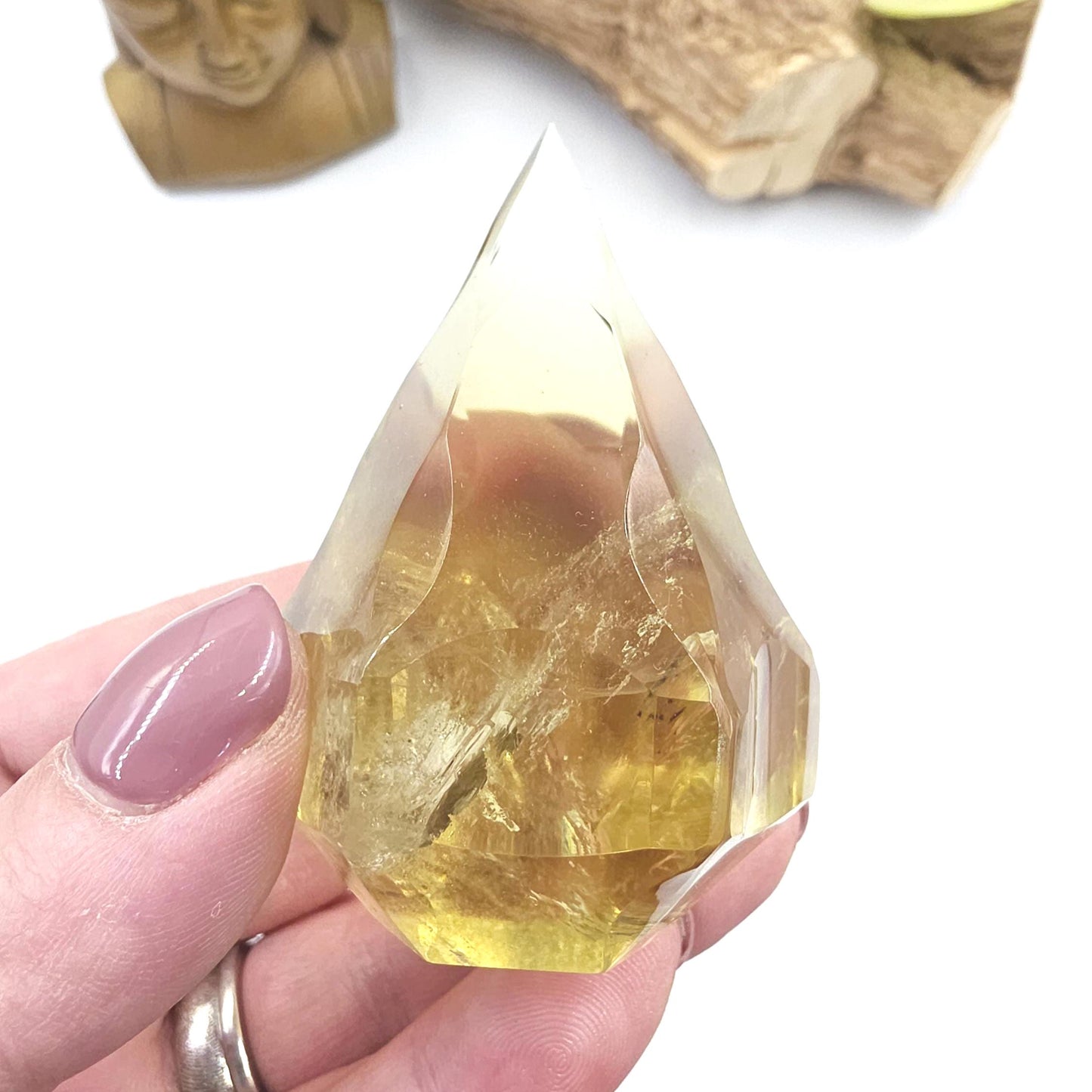 Faceted Clear Quartz Diamond – Energy Amplification, Clarity & Healing Crystal, 130g
