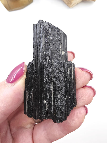 Flashy Raw Black Tourmaline Specimen - Natural Protection and Grounding Crystal - 70g