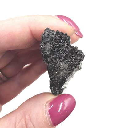 Flashy Raw Black Tourmaline Specimen - Natural Protection and Grounding Crystal - 70g