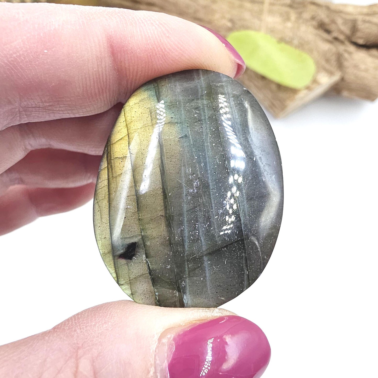 Little Labradorite Palm Stone – Protection, Intuition & Transformation Crystal, 30g