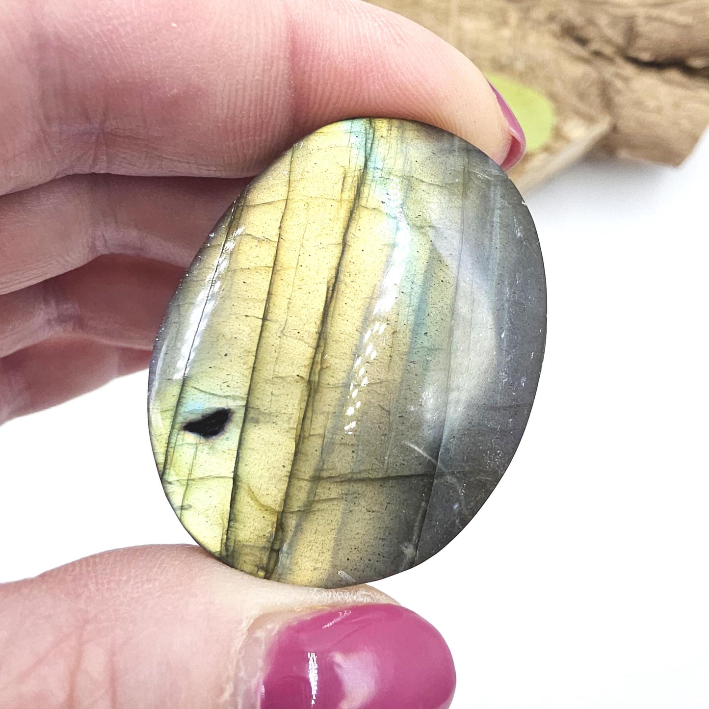 Little Labradorite Palm Stone – Protection, Intuition & Transformation Crystal, 30g