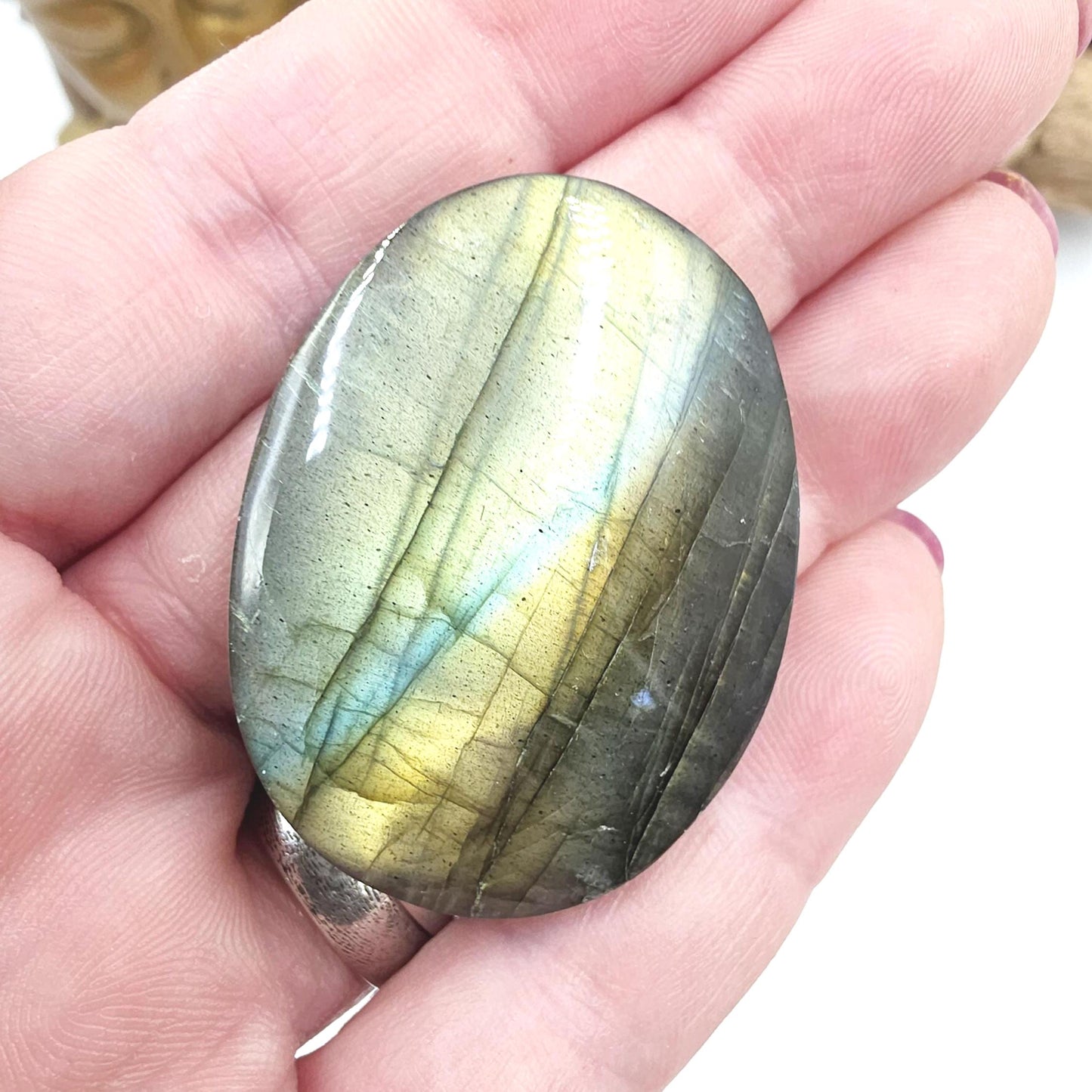 Little Labradorite Palm Stone – Protection, Intuition & Transformation Crystal, 30g